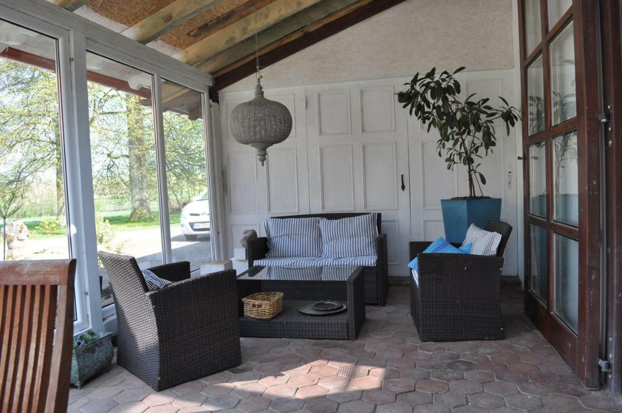 Poza Zgielkiem Villa Węgorzewo Exterior foto