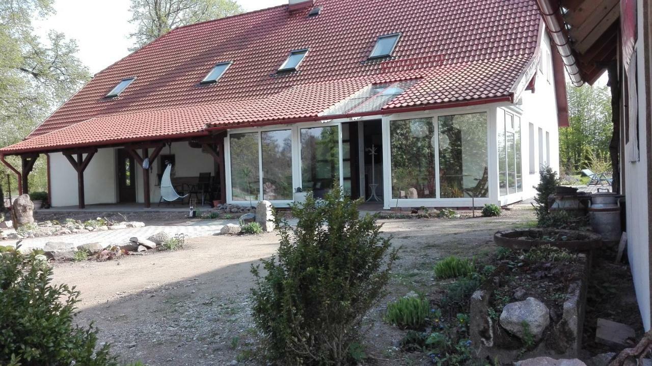 Poza Zgielkiem Villa Węgorzewo Exterior foto
